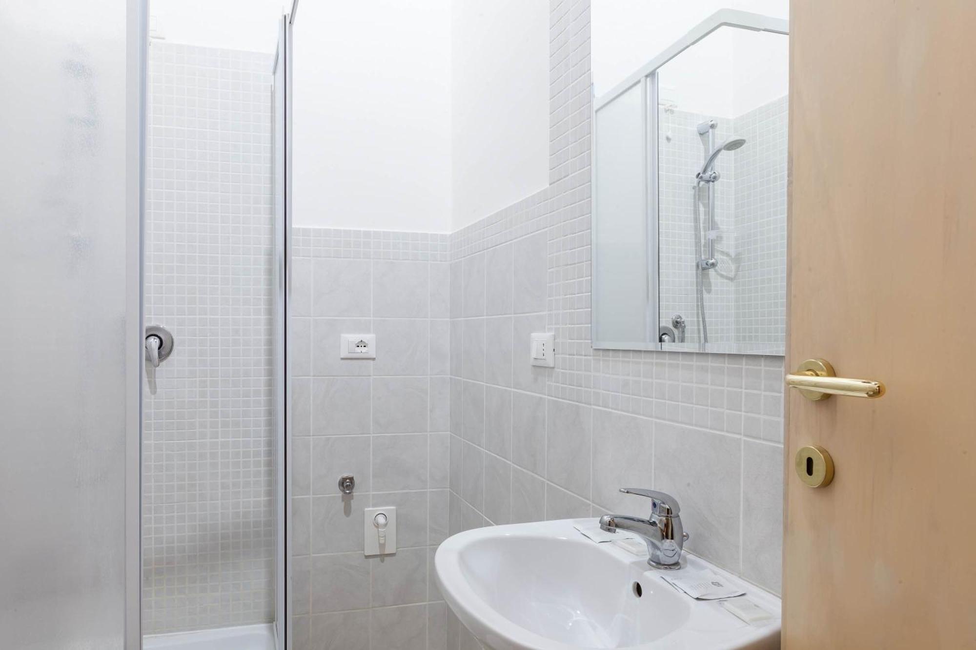 Boccanera A Trastevere Holiday Apartment Рим Экстерьер фото